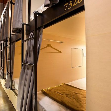 Отель 7 Wonders Boutique Capsule Сингапур Экстерьер фото